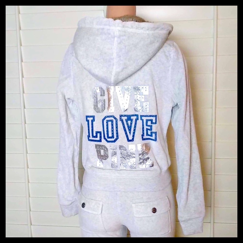 PINK Victoria's Secret Velour Bling Tracksuit - Picture 5 of 10